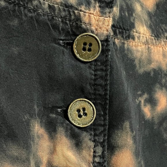 *One of a kind* Urban Outfitters Lucy Collared Button-Front Jumpsuit - Picture 9 of 12